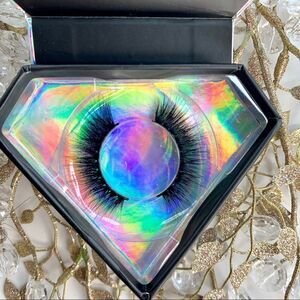 Lustrous Faux Mink Lashes
